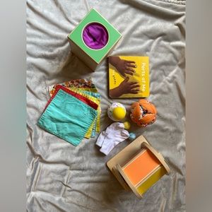 Lovevery Playkit! The Senser, 5-6 Months